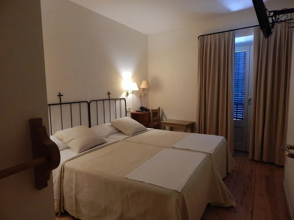 Hotel De La Font Peralada 2*,  Spain